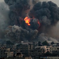 140708-gaza-air-strike-jms-1752_36a264426e5b2755264c0ed6f99f8e4c