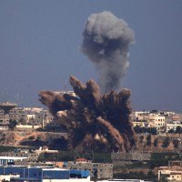 gaza-airstrike-smoke-fist
