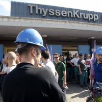 05eco1-sotto-destra-manif-giugno-thyssenkrupp17
