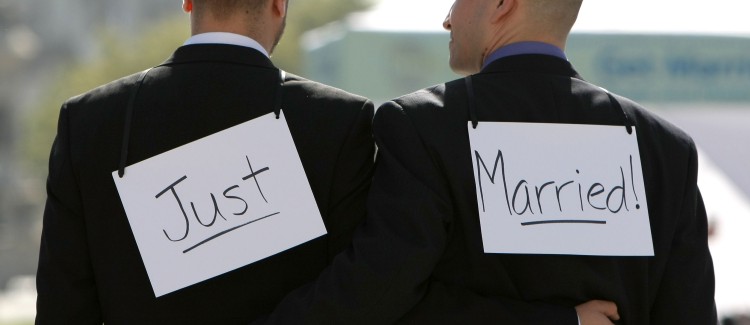 GAY MARRIAGE BECOMES LEGAL IN CALIFORNIA