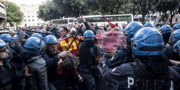 Ast:operai,caricati per non farci arrivare a ministero