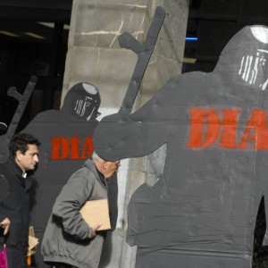 GENOVA: ULTIMA UDIENZA PESTAGGI SCUOLA DIAZ G8