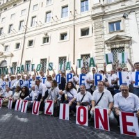 blocco-stipendi-statali-770x513