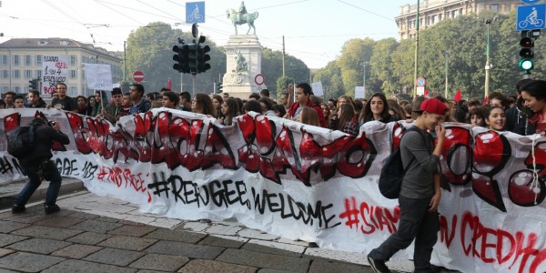 STUDENTI, PRIMO CORTEO DELL'ANNO CONTRO RIFORMA 'BUONA SCUOLA' - FOTO 5