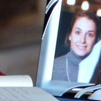 >>> ANSA/VALERIA È MORTA DISSANGUATA FRA LE BRACCIA DEL FIDANZATO