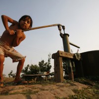 02est3-pozzo-india-reuters