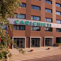 Sede-centrale-CariChieti_esterna_