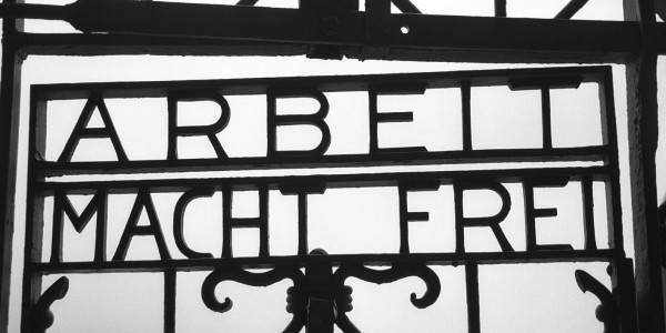Giornata_della_memoria_dachau-arbeit-56.4-e1321275008674
