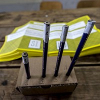 Italians vote in referendum on duration of oil concessions