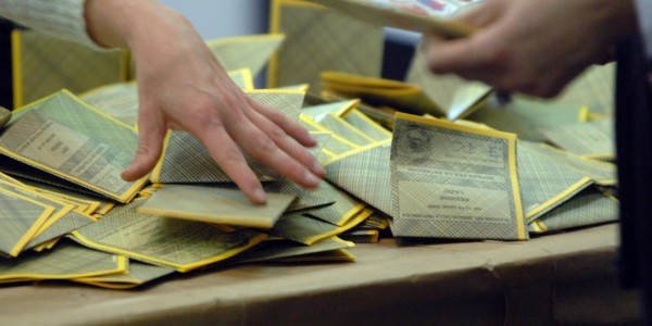 urne, seggi, schede elettorali