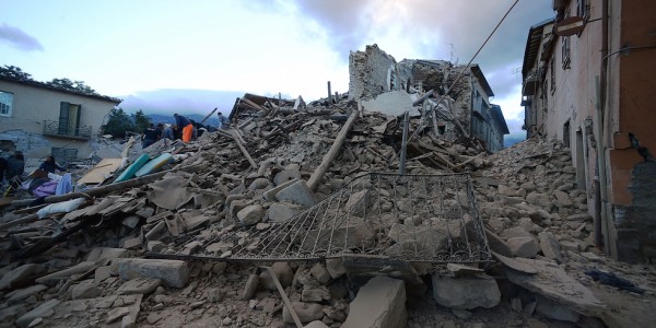 Amatrice, 24 agosto 2016
(FILIPPO MONTEFORTE/AFP/Getty Images)